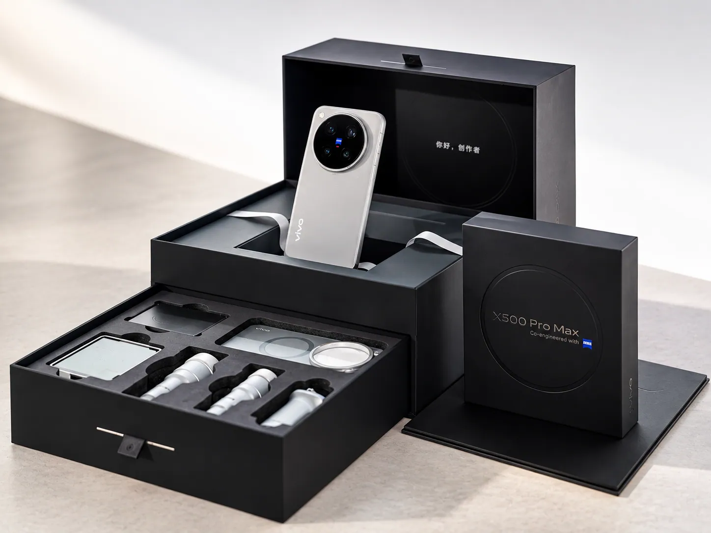 vivo X500 Series Launched With 200MP ZEISS Zoom: Price and Specs
